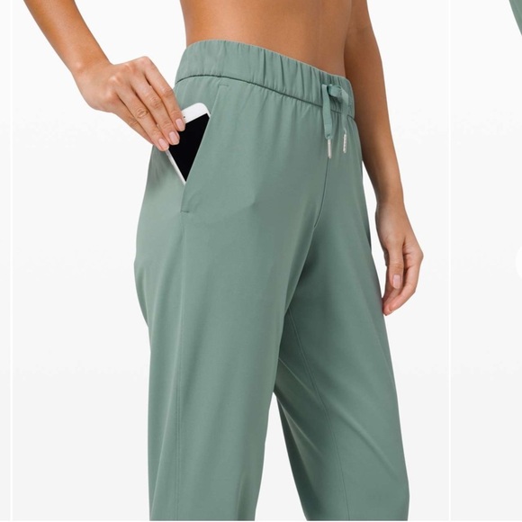 Lululemon On the Fly Jogger *Luxtreme
Tidewater Teal - Picture 6 of 7